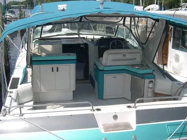 Slide: The Image of Wellcraft 3400 Gran Sport 1987 - 1
