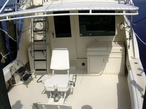 Slide: The Image of Hatteras Convertible 1985 - 7