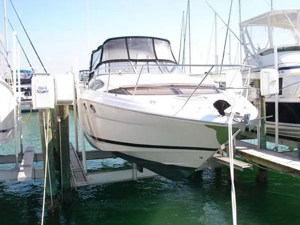 Slide: The Image of Regal 3360 Express Cruiser 2006 - 10