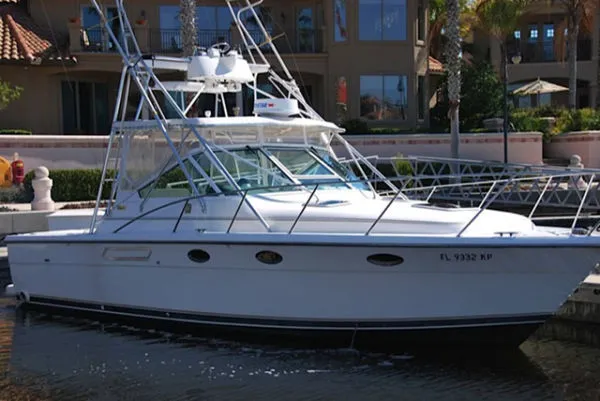 Slide: The Image of Tiara Open Fisherman 1999 - 0