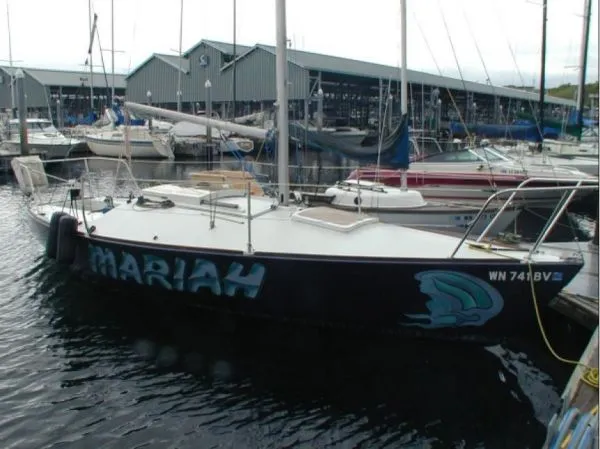Slide: The Image of J Boats J/24 1980 - 0