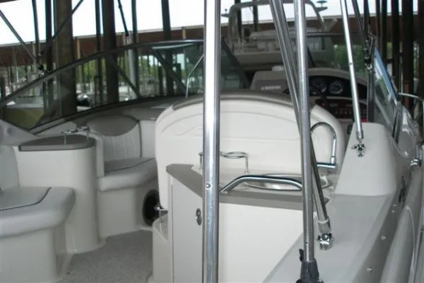 Slide: The Image of Sea Ray *240 Sundancer* 2006 - 1