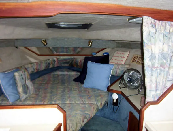 Slide: The Image of Sea Ray Weekender 1986 - 1