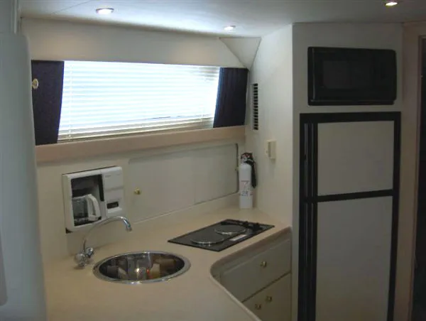 Slide: The Image of Carver Yachts SANTEGO 1999 - 4