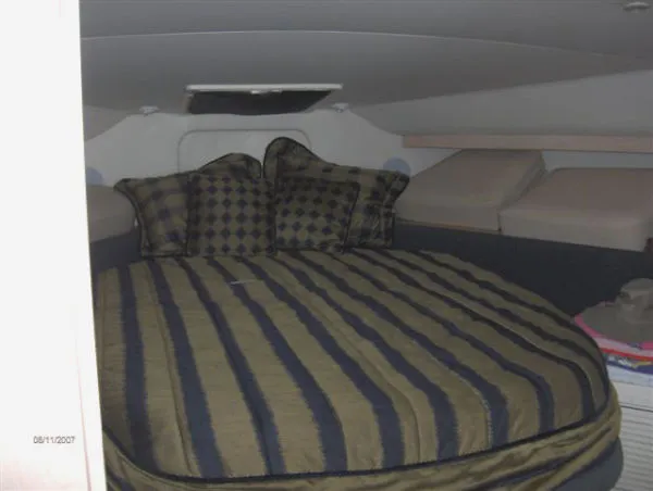 Slide: The Image of Carver Yachts SANTEGO 1999 - 6