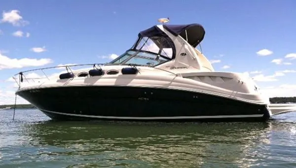 Slide: The Image of Sea Ray 320 Sundancer 2004 - 0