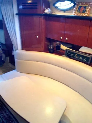 Slide: The Image of Sea Ray 320 Sundancer 2004 - 1
