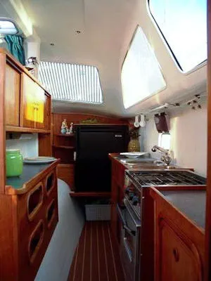 Slide: The Image of TomCat Boats TomCat 9.7 XL 2016 - 8