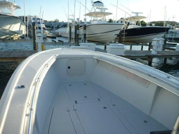 Slide: The Image of Yellowfin Center Console 2000 - 3