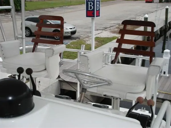 Slide: The Image of Hatteras *54 Convertible* 1992 - 9