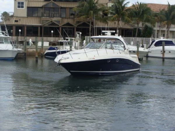 Slide: The Image of Sea Ray Sundancer 2005 - 10