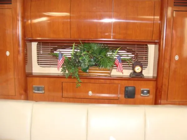Slide: The Image of Sea Ray Sundancer 2005 - 3