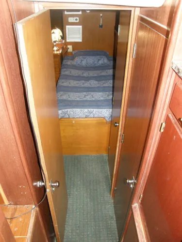 Slide: The Image of Hatteras *Double Cabin MY* 1966 - 5