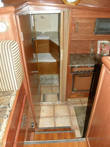 Slide: The Image of Hatteras *Double Cabin MY* 1966 - 8