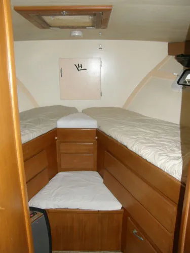 Slide: The Image of Hatteras *Double Cabin MY* 1966 - 9