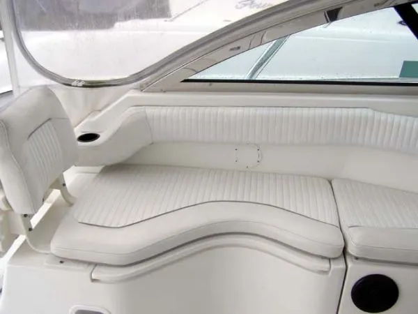 Slide: The Image of Boston Whaler 34 Express 2000 - 10