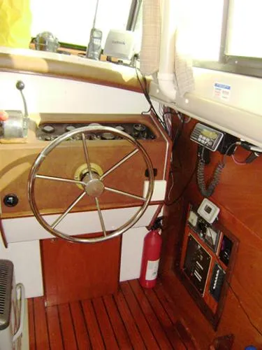 Slide: The Image of Mainship 34 Mainship 1979 - 4