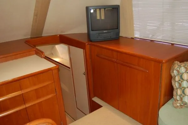 Slide: The Image of Rybovich 45 Convertible 1971 - 3