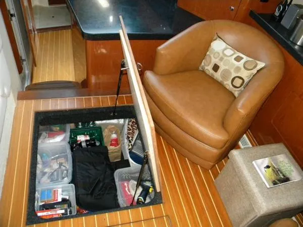 Slide: The Image of Regal 3880 Commodore Sedan Bridge 2006 - 7