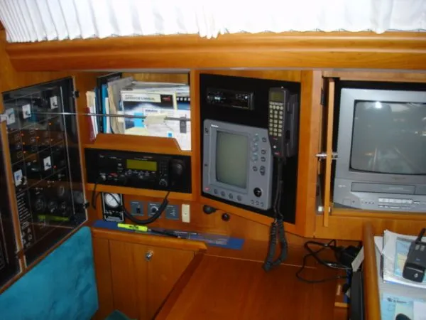 Slide: The Image of Oyster 53' 2000 - 7