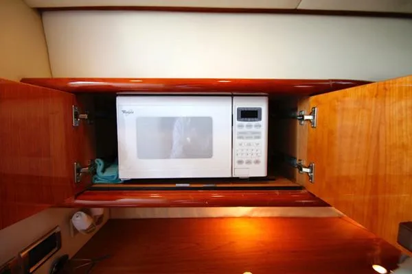Slide: The Image of Sunseeker Superhawk 2005 - 7