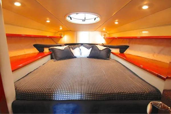 Slide: The Image of Sunseeker Superhawk 2005 - 9