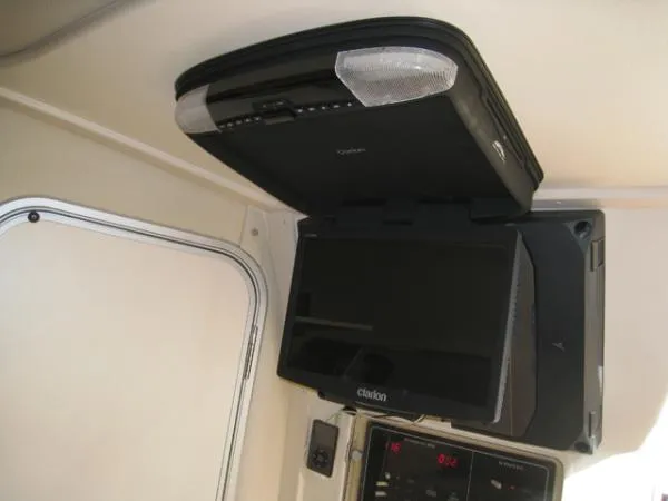 Slide: The Image of Grady-White 33 Express 2004 - 7