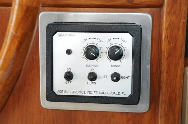 Slide: The Image of Hatteras 53 1976 - 7