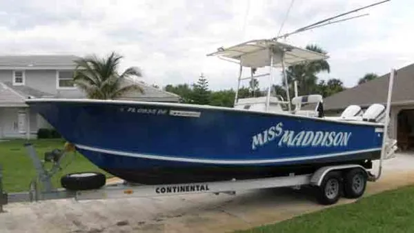 Slide: The Image of Sea Craft *23 Center Console* 1979 - 0