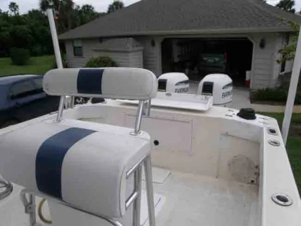 Slide: The Image of Sea Craft *23 Center Console* 1979 - 4