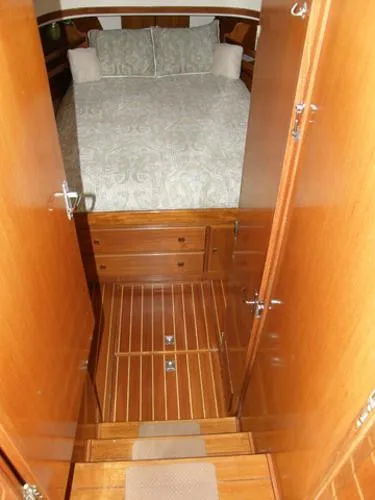 Slide: The Image of Eagle Trans Pacific Pilothouse Trawler 1999 - 8