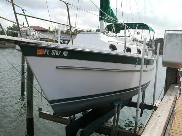 Slide: The Image of Com Pac 25 Sloop 1996 - 0