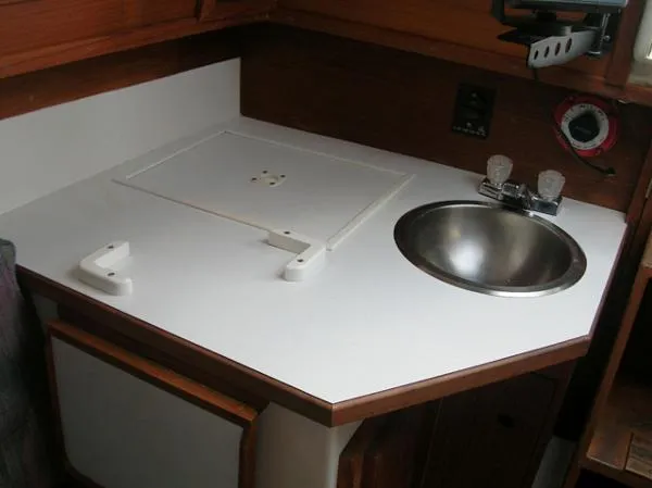 Slide: The Image of Com Pac 25 Sloop 1996 - 8
