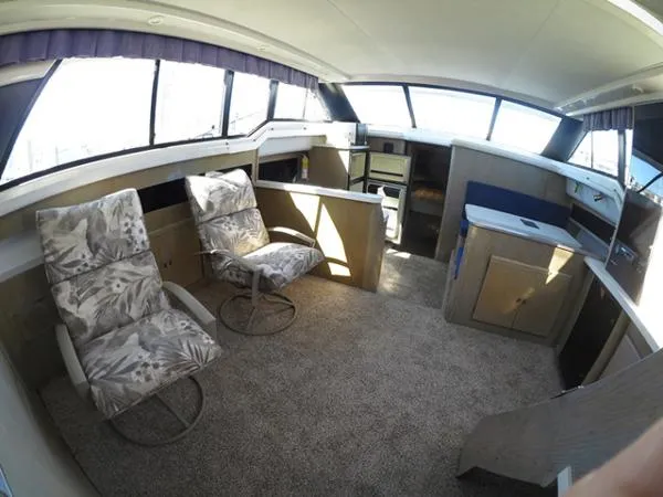 Slide: The Image of Silverton 37 Motoryacht 1989 - 1
