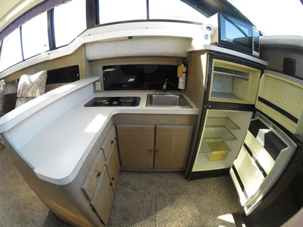 Slide: The Image of Silverton 37 Motoryacht 1989 - 5