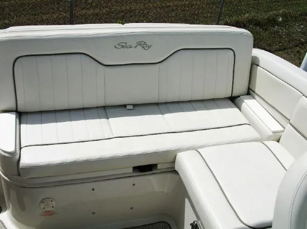 Slide: The Image of Sea Ray 230 Sundeck 2008 - 4