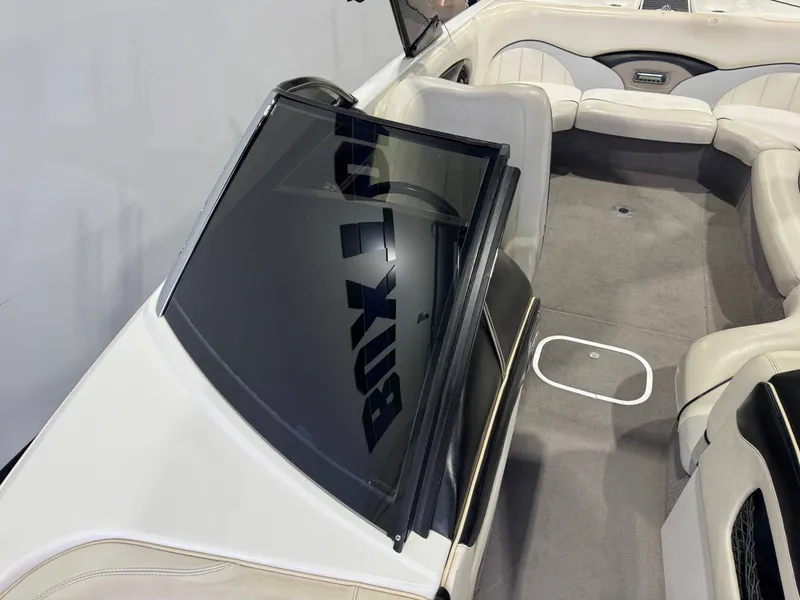 Slide: The Image of Malibu Wakesetter 23 LSV 2008 - 20