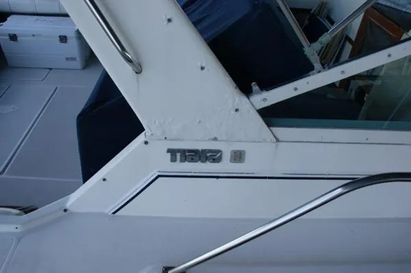 Slide: The Image of Tiara 31 Open 1990 - 7