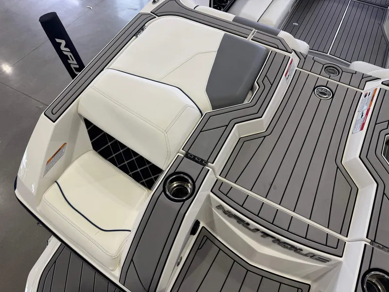 Slide: The Image of Nautique Super Air Nautique GS22 2019 - 12