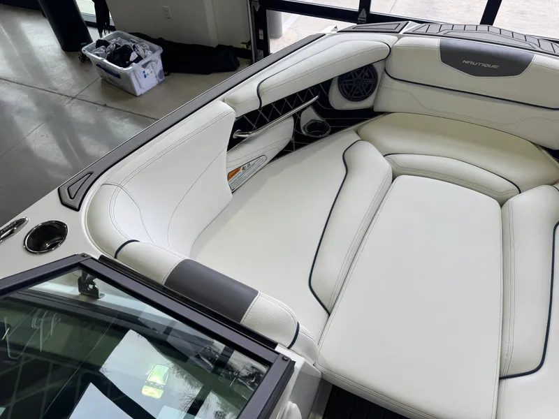 Slide: The Image of Nautique Super Air Nautique GS22 2019 - 18