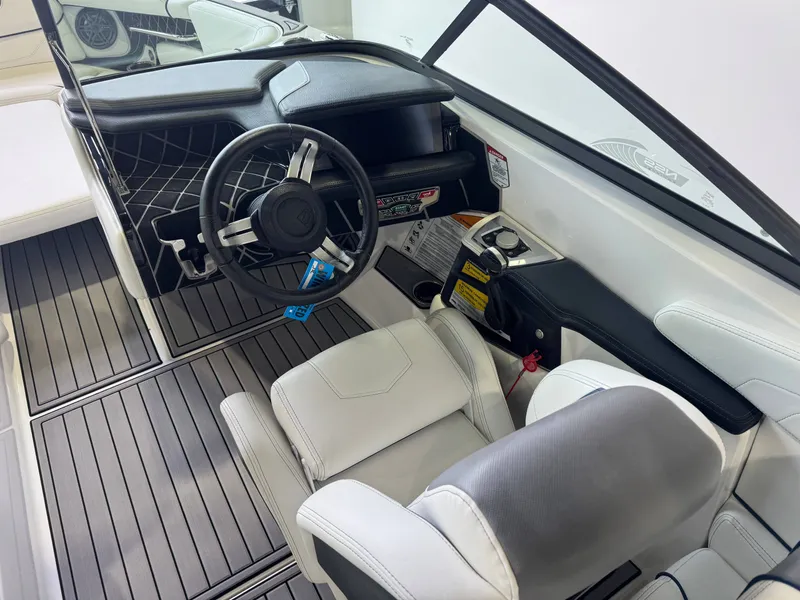 Slide: The Image of Nautique Super Air Nautique GS22 2019 - 25