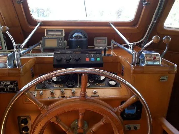 Slide: The Image of Marine Trader 50 Trawler 1982 - 7