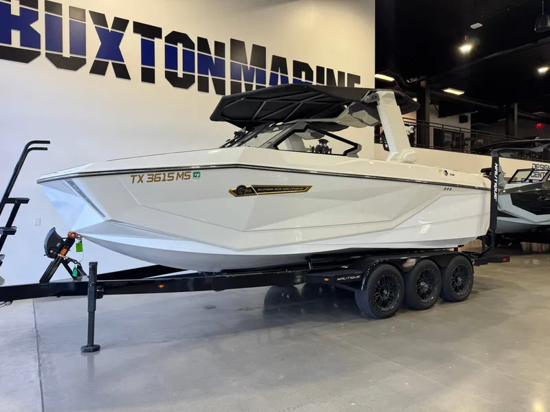 Slide: The Image of Nautique Super Air Nautique G23 2025 - 3