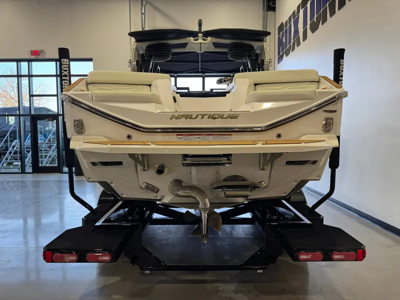 Slide: The Image of Nautique Super Air Nautique G23 2025 - 6