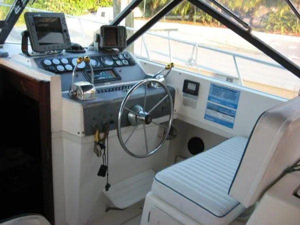 Slide: The Image of Tiara 31 Open 1987 - 11
