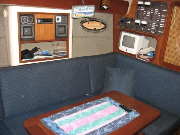 Slide: The Image of Tiara 31 Open 1987 - 5