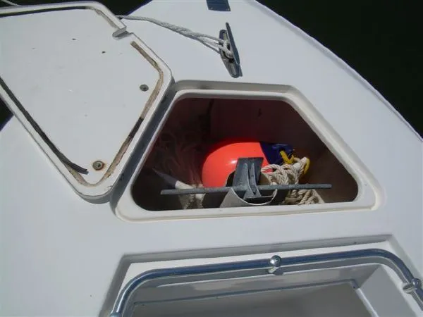 Slide: The Image of Contender Center Console 2005 - 4