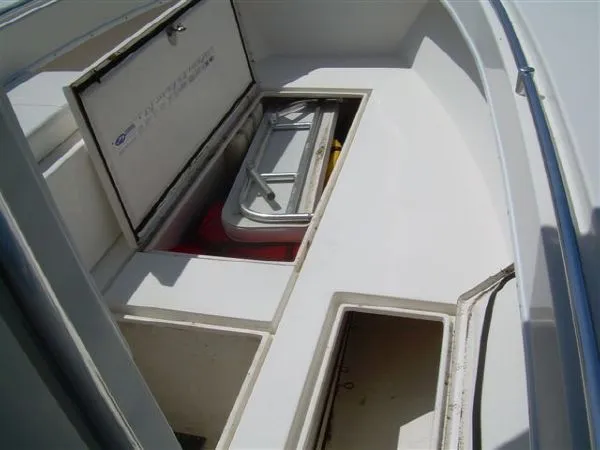 Slide: The Image of Contender Center Console 2005 - 5