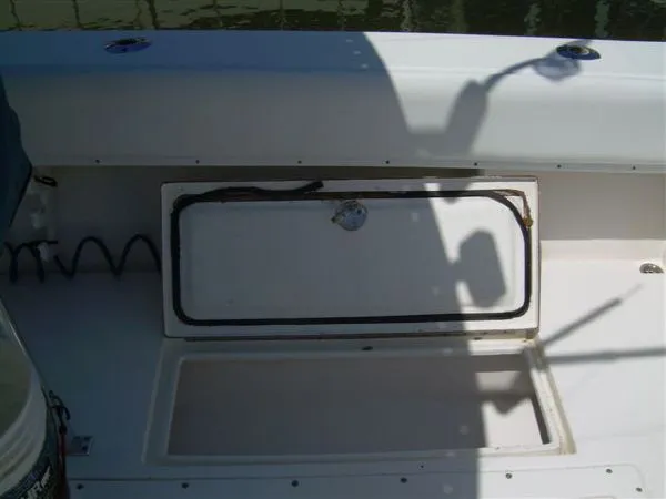Slide: The Image of Contender Center Console 2005 - 7