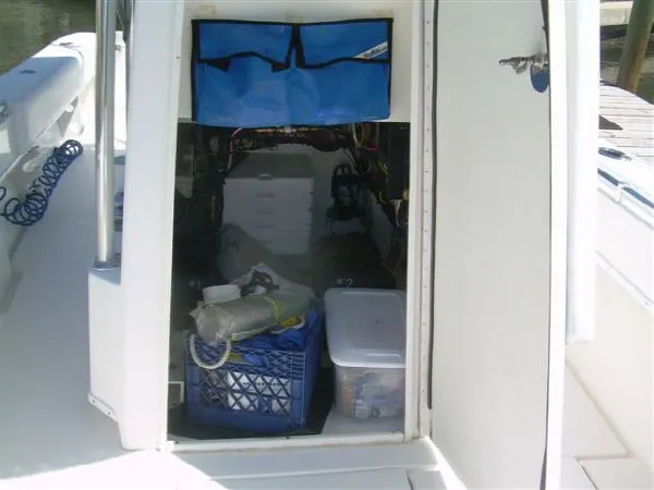 Slide: The Image of Contender Center Console 2005 - 9